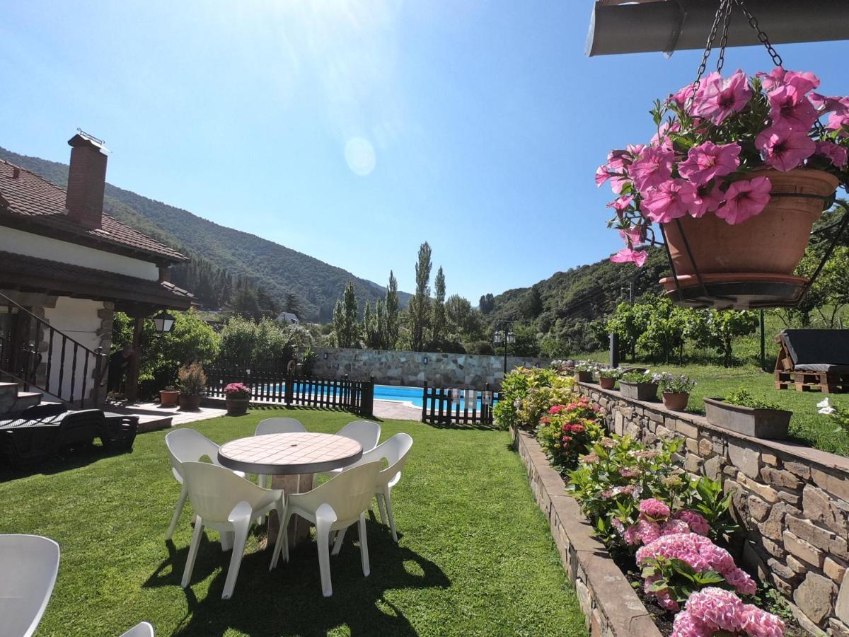 Apartamentos Rurales Valverde Potes Buitenkant foto