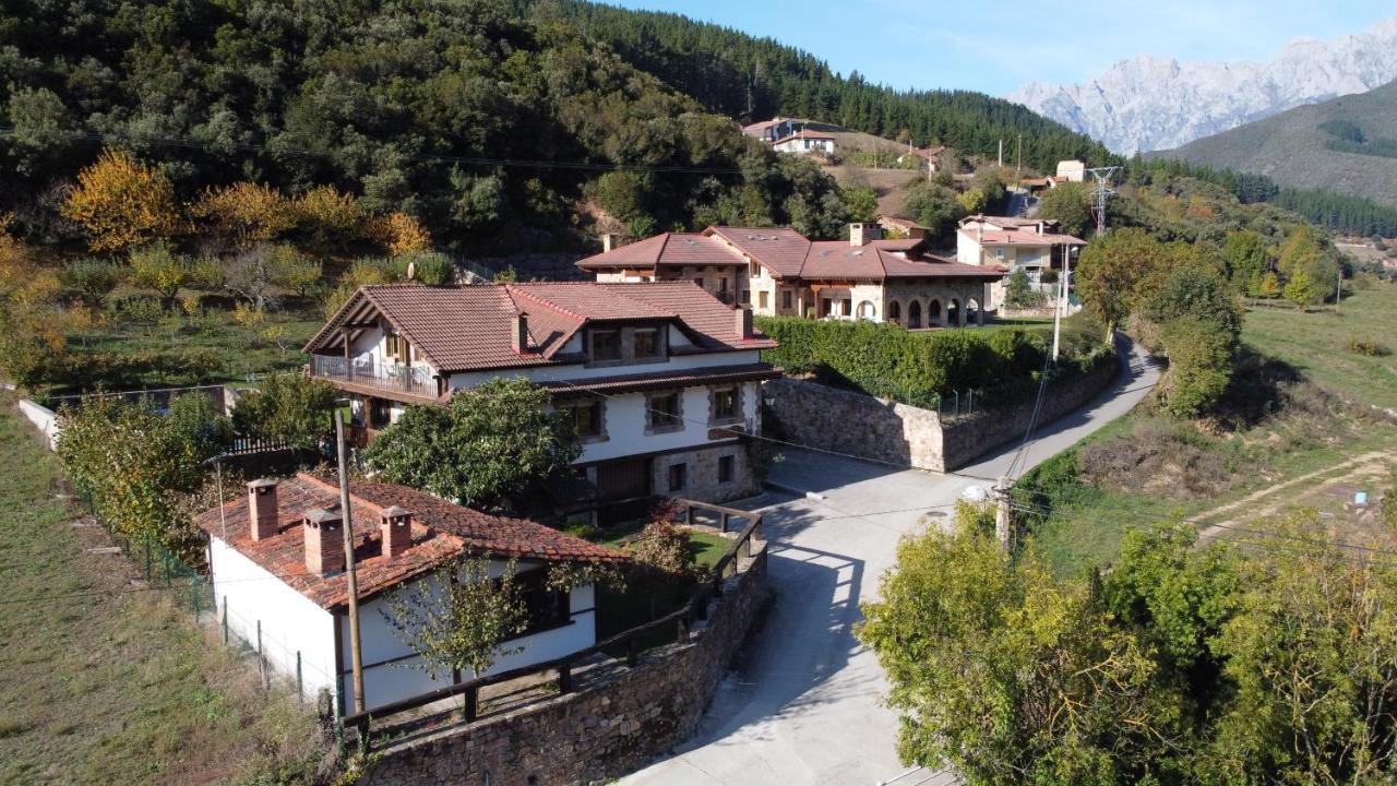 Apartamentos Rurales Valverde Potes Buitenkant foto
