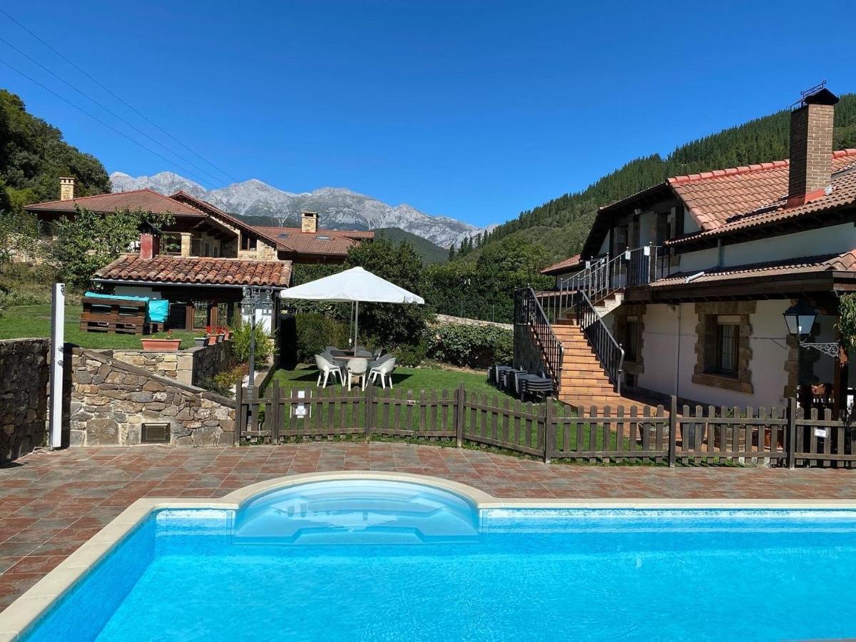 Apartamentos Rurales Valverde Potes Buitenkant foto