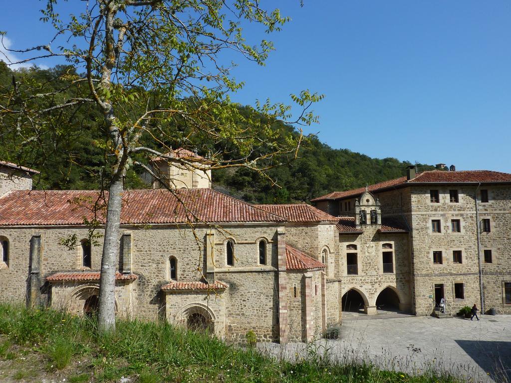 Apartamentos Rurales Valverde Potes Buitenkant foto